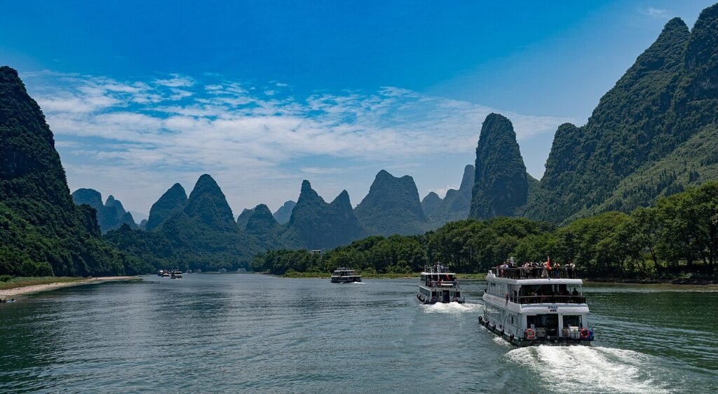 1280px 87340 li river (29881879337)
